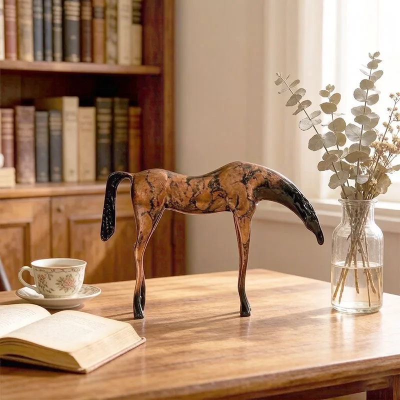 Nordic Abstract Thousand Mile Horse Resin Statue Decoration Home Room Table Sculpture Ornaments Office Desk Figurine Accessories