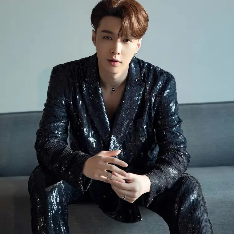 Men's Two-piece Suit Hip-hop Stage Performance Trainee Dancing Loose Black Sequined Suits Male Singer Host Banquet Clothing