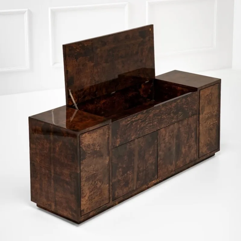 

Сервант для столовой в средневековом стиле X-S из массива дерева, простой дизайн, текстура древесины.