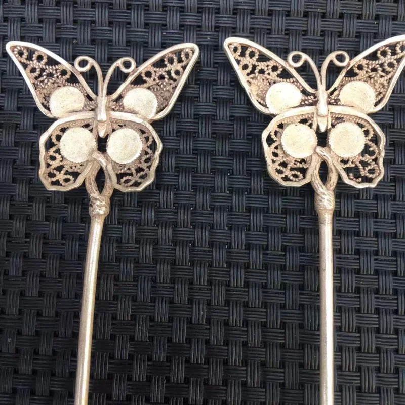 متوفر في المخزون دبوس شعر على الطراز التبتي مرصع بالأحجار الكريمة الحمراء والأخضر على شكل فراشة دبوس شعر على الطراز التبتي الفضي العرقي دبوس شعر على شكل ثروة Penda