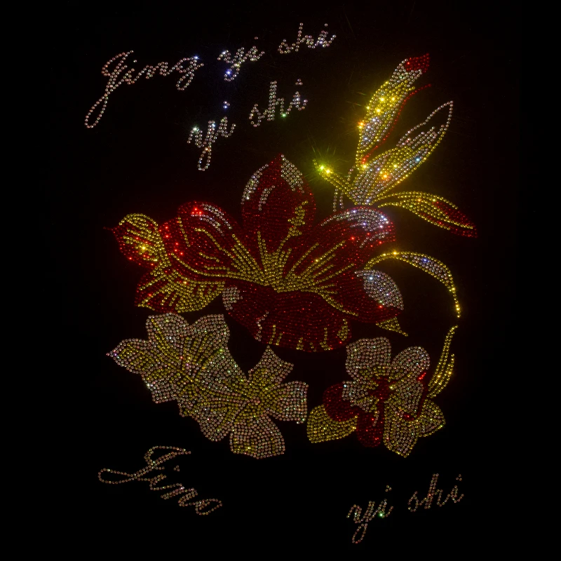 High-quality rhinestone flower patterns are ironed on sweater, coat and clothing accessories as fashionable large patches