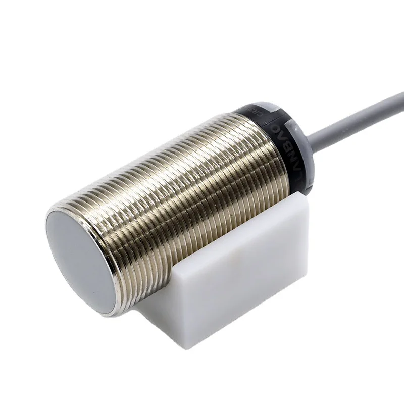 CR30XCN25DNOY Non Buried 25mm Sensor NPN Metal Long-distance Capacitor Proximity Switch