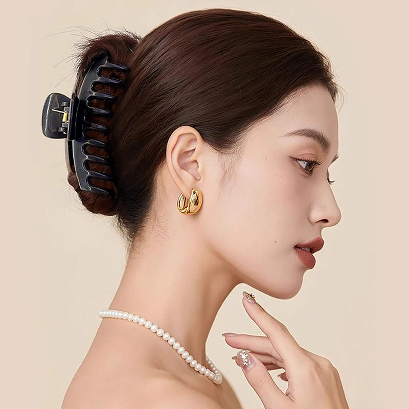 Soft Rubber Glossy Five-Color Bone-Shaped Pointed Cross Hair Clip For Women'S Updo Fashion Shark Clip Hair Accessory