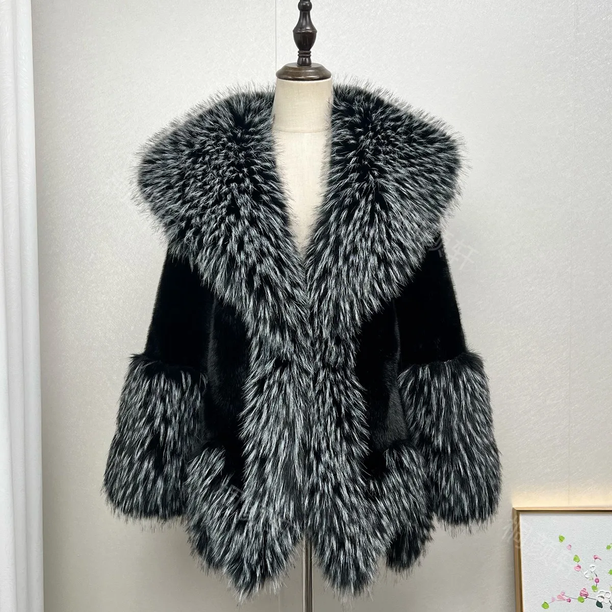 الأمريكية أنيقة الرجعية فروي طوق بأكمام طويلة الدافئة فلوش الستر الدانتيل متابعة تنوعا موضة فو الفراء معاطف قصيرة للنساء