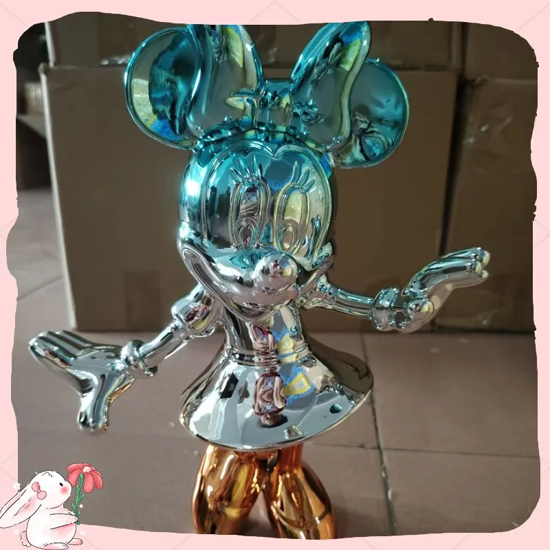

Disney Welcome Electroplating Mickey Minnie Doll Creative Luxury Cartoon Decorations Trend Ornaments Toys Holiday Christmas Gift