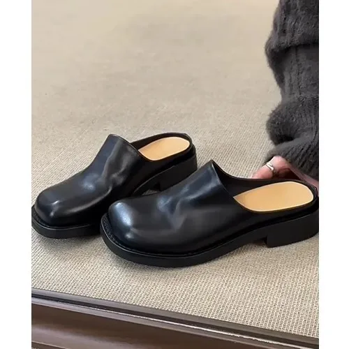 

Unisex Slip-On Soft-Soled Casual Slippers Breathable Round-Toe Flat Heel Outdoor Leisure Shoes Rubber Outsole Leather Upper