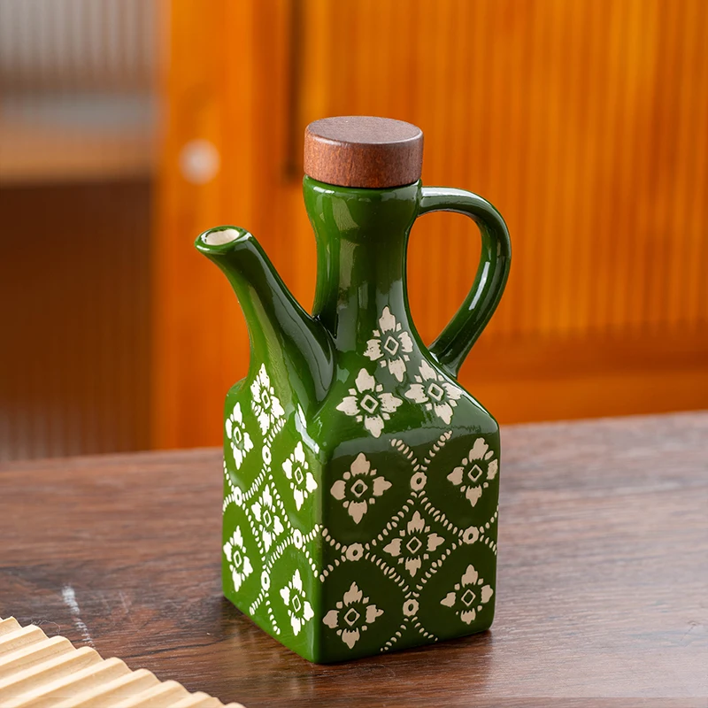 

Ceramic underglaze color American isolation flower oil pot vinegar chili sauce vinegar commercial household