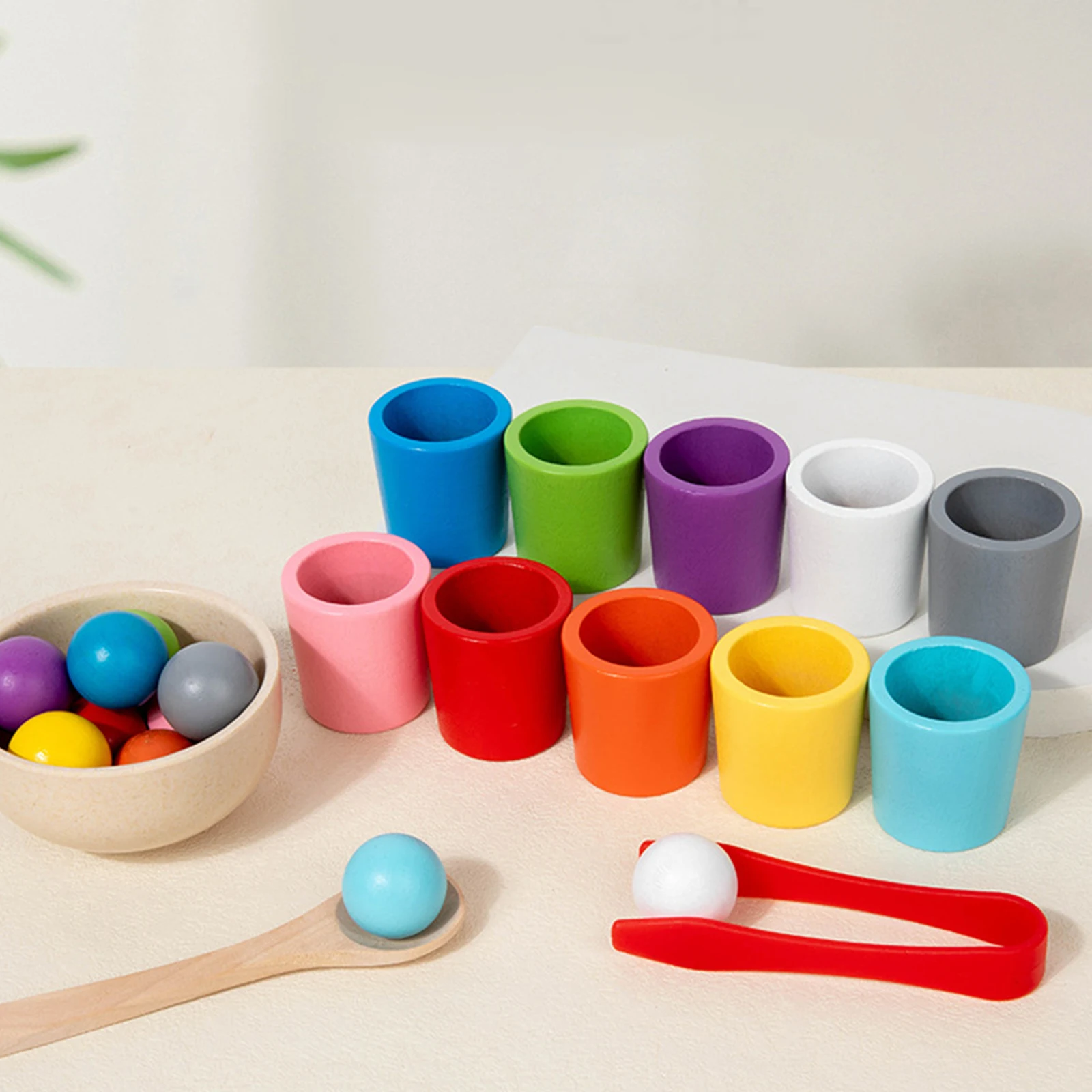 

Деревянные развивающие игры с шариками и стаканчиками: сортировка по цвету и счету, игрушка для детей