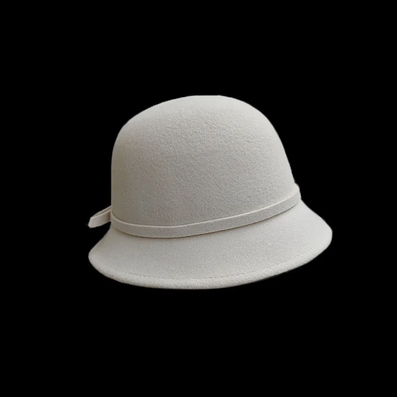 

Hepburn-Style Wool Hat, French Autumn and Winter Wool Felt Fisherman Hat, Elegant White Women's Pure Wool Felt Hat