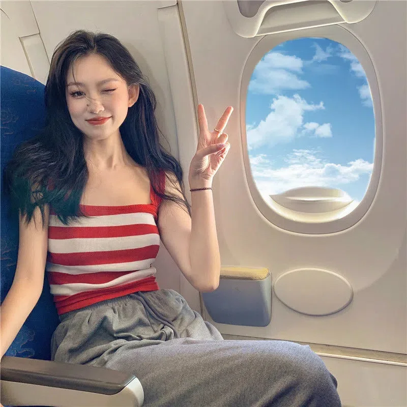 

Летняя женская полосатая майка без рукавов, плотный ребристый женский вязаный жилет на бретелях, простая повседневная сексуальная базовая одежда для фитнеса D765