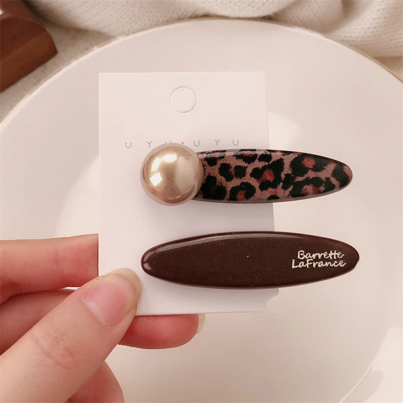 

Korean Version of The New Leopard Print Pearl Duck Beak Clip Hairpin Fashionable and Versatile Side Clip Bang High-end Hairpin