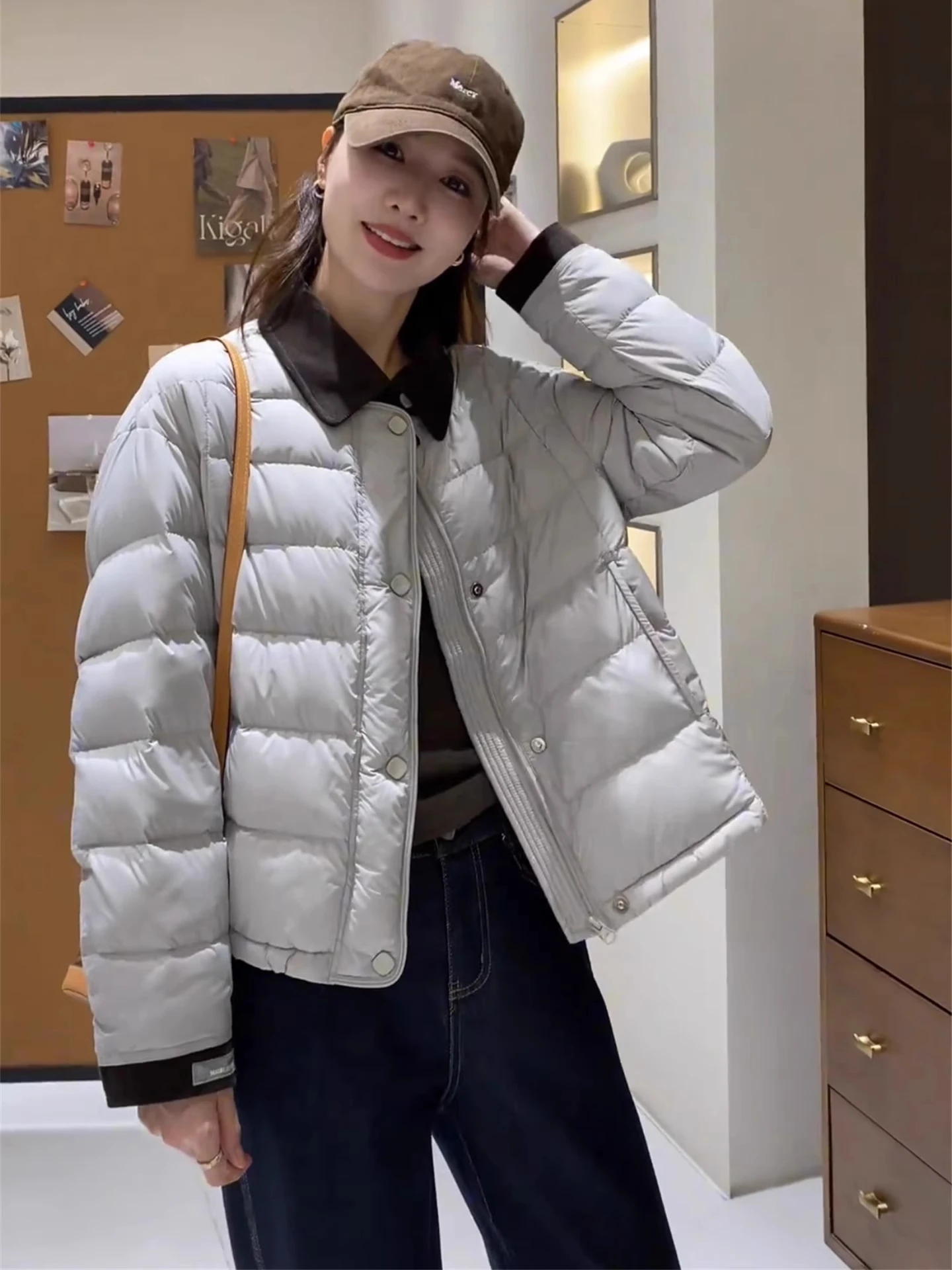 

Lightweight Padded Cotton Jacket Women's Short Loose Fit Color Block Winter Outerwear Korean Style Commute Fashion