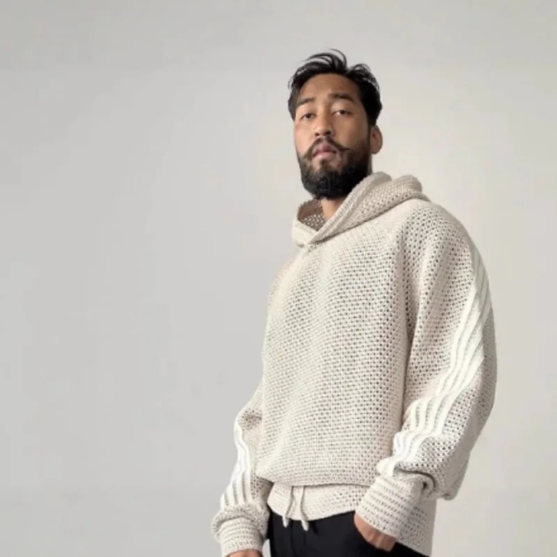 

2025 niche design hooded knitted sweater with half zipper solid color simple and versatile long sleeved sweater for boys