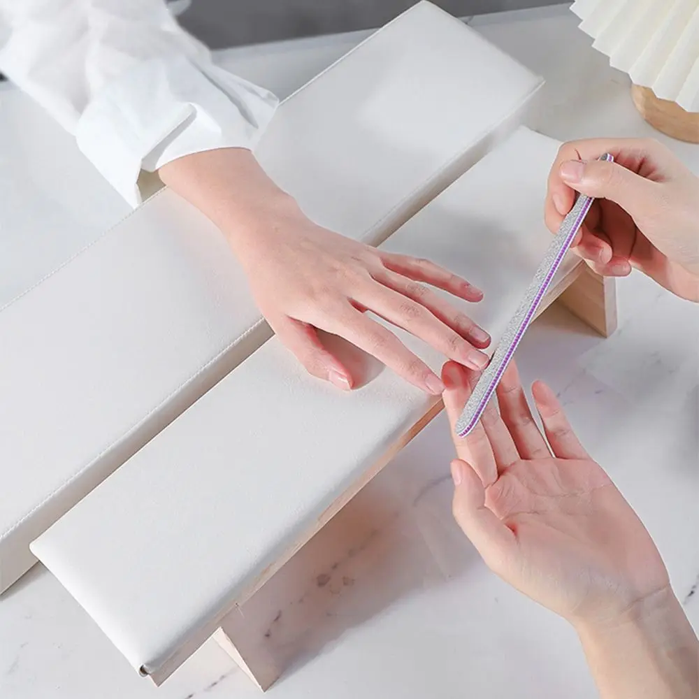 틸트 디자인 경사형 손 베개 공간 절약형 손 지지대 네일 암 레스트 쿠션 나무 베이스 암 레스트 네일 아트 스탠드