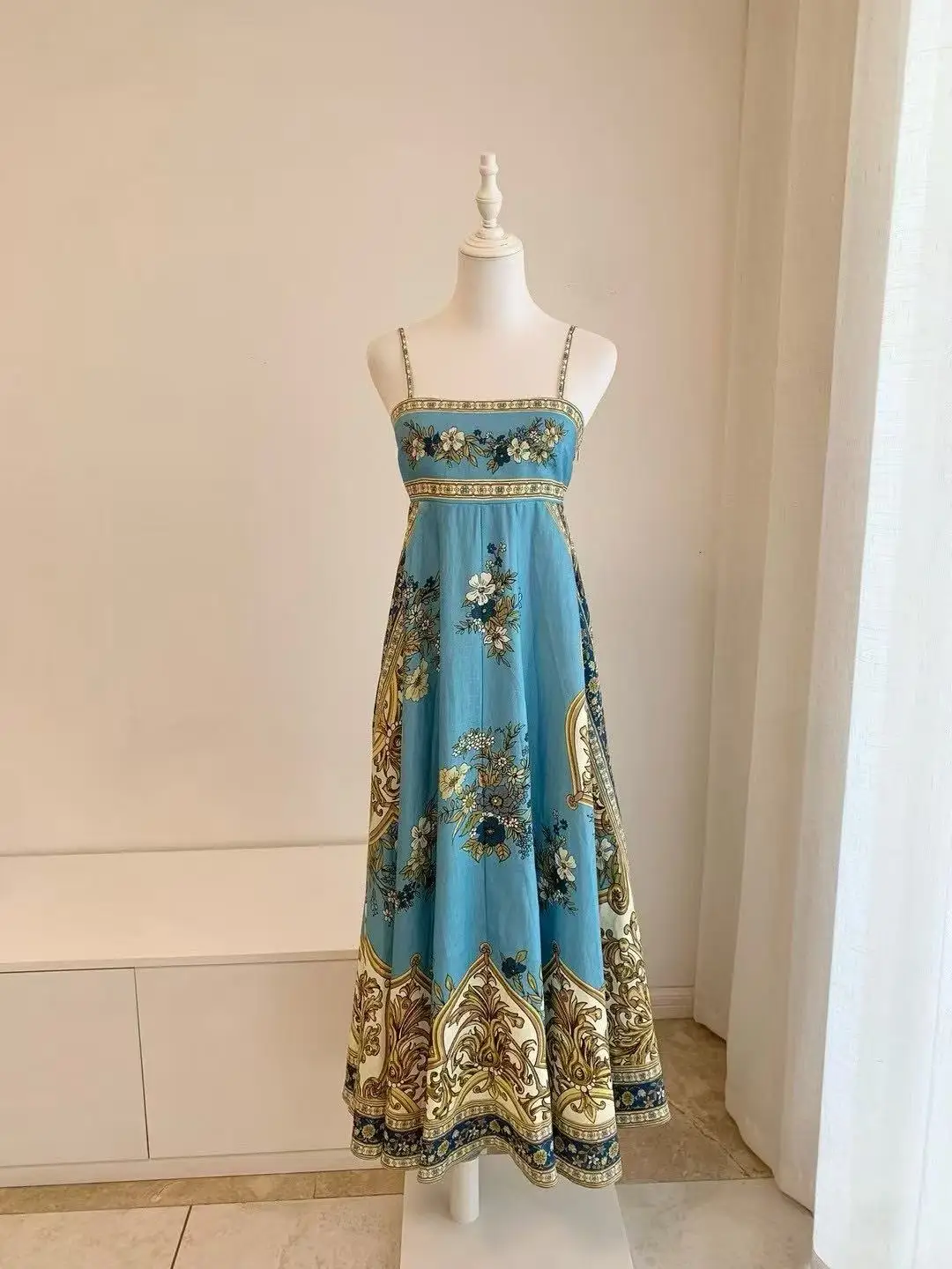 Women's Off-Shoulder Bohemian Print Dress Elegant Slim-Fit Vacation Gown Autumn 2025 Trendy Retro Floral Casual Maxi Dress