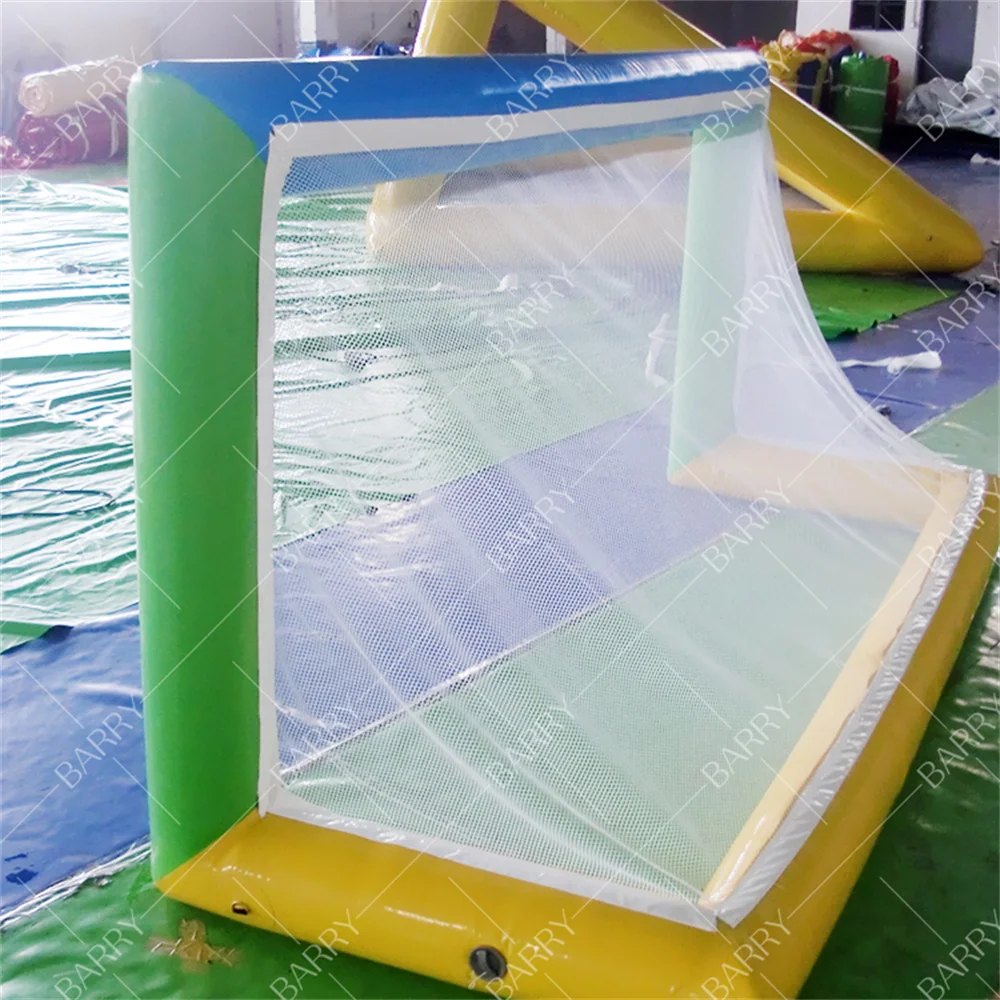 Porta da calcio gonfiabile sigillata con pallone d'acqua gonfiabile premium in vendita