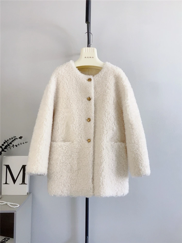 Autumn and winter new pure wool medium long vertical pocket solid color round neck sheep shearing wool lamb wool composite fur