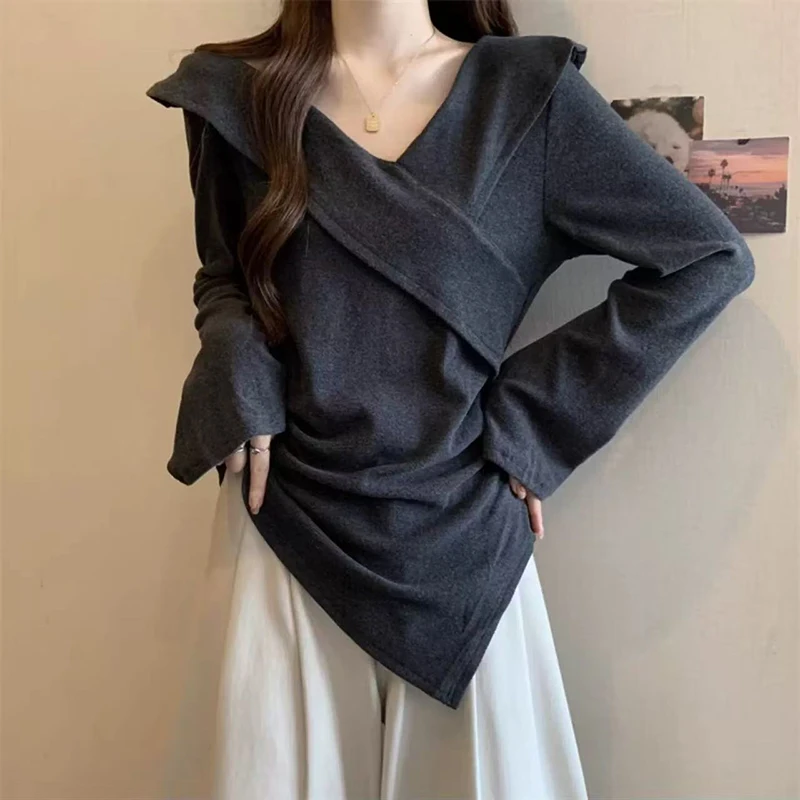 

Fashion Irregular Women T Shirt Winter Korean Solid V Neck Pullover Y2K Harajuku Loose Long Sleeve All Match Chic Tees Mujer