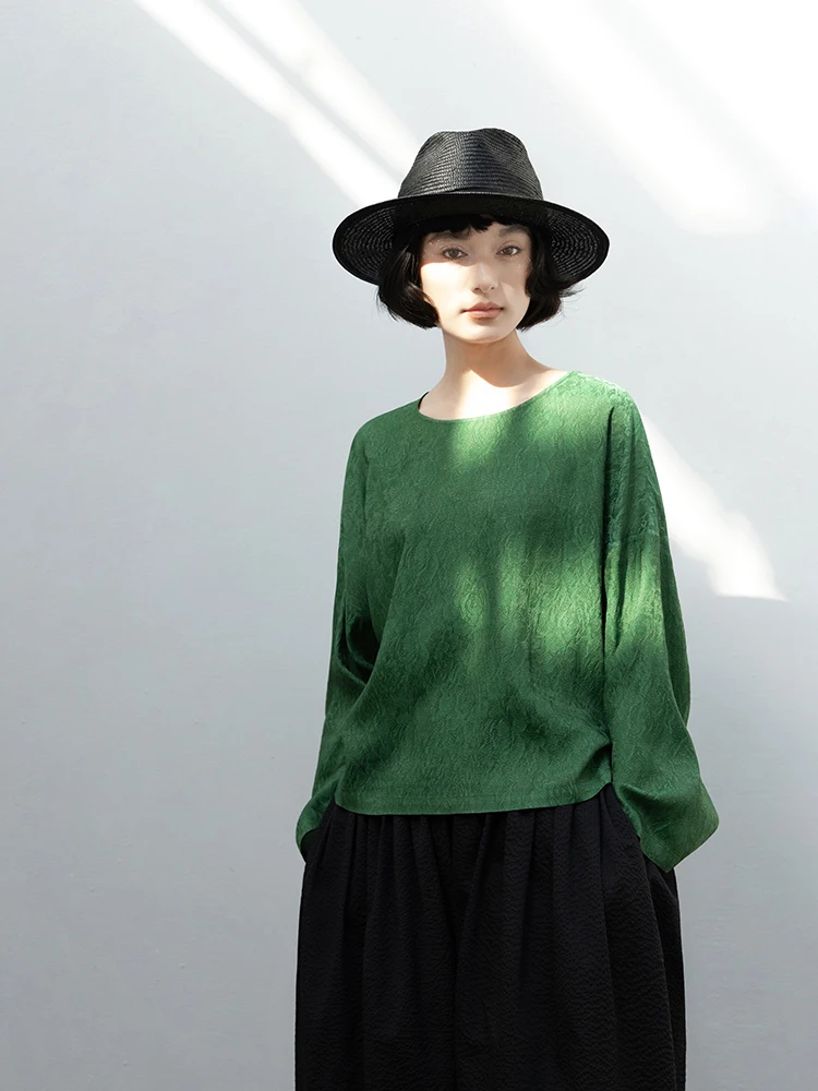 

New Leaf Collection Silk Cotton Gold Thread Embroidery Deep Green Summer White Enhancing Long Sleeve Overhead Top