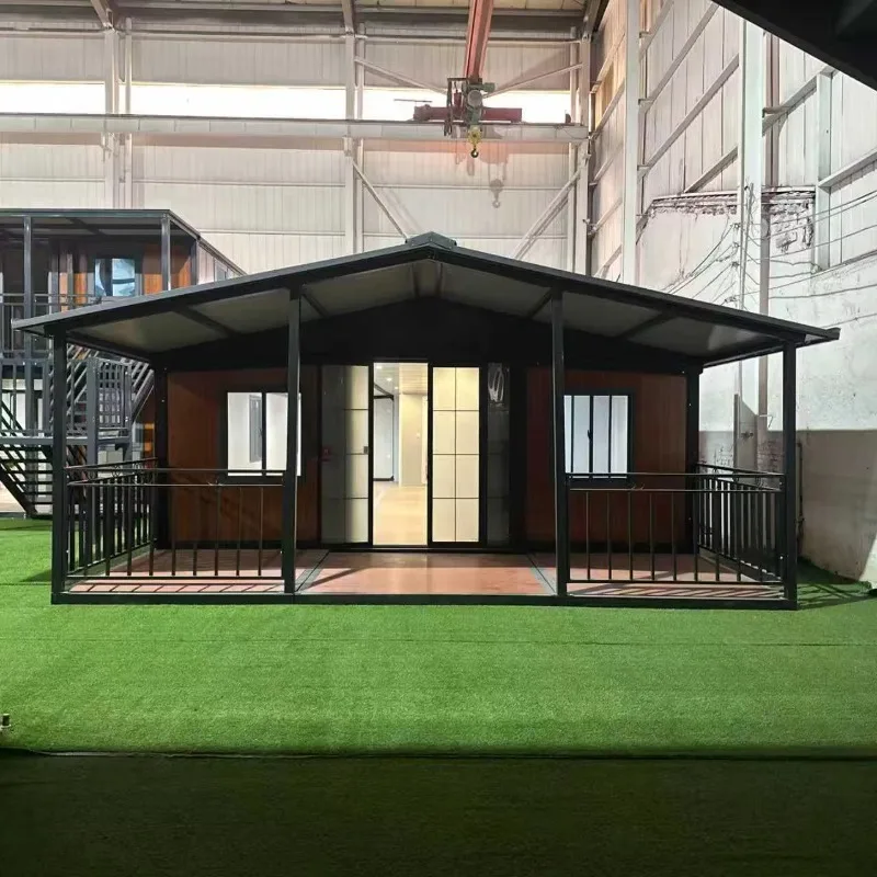 Custom Tiny Prefab 20ft 40ft Container Building Home Modern Living Steel Mobile Coffee Container House with Platform