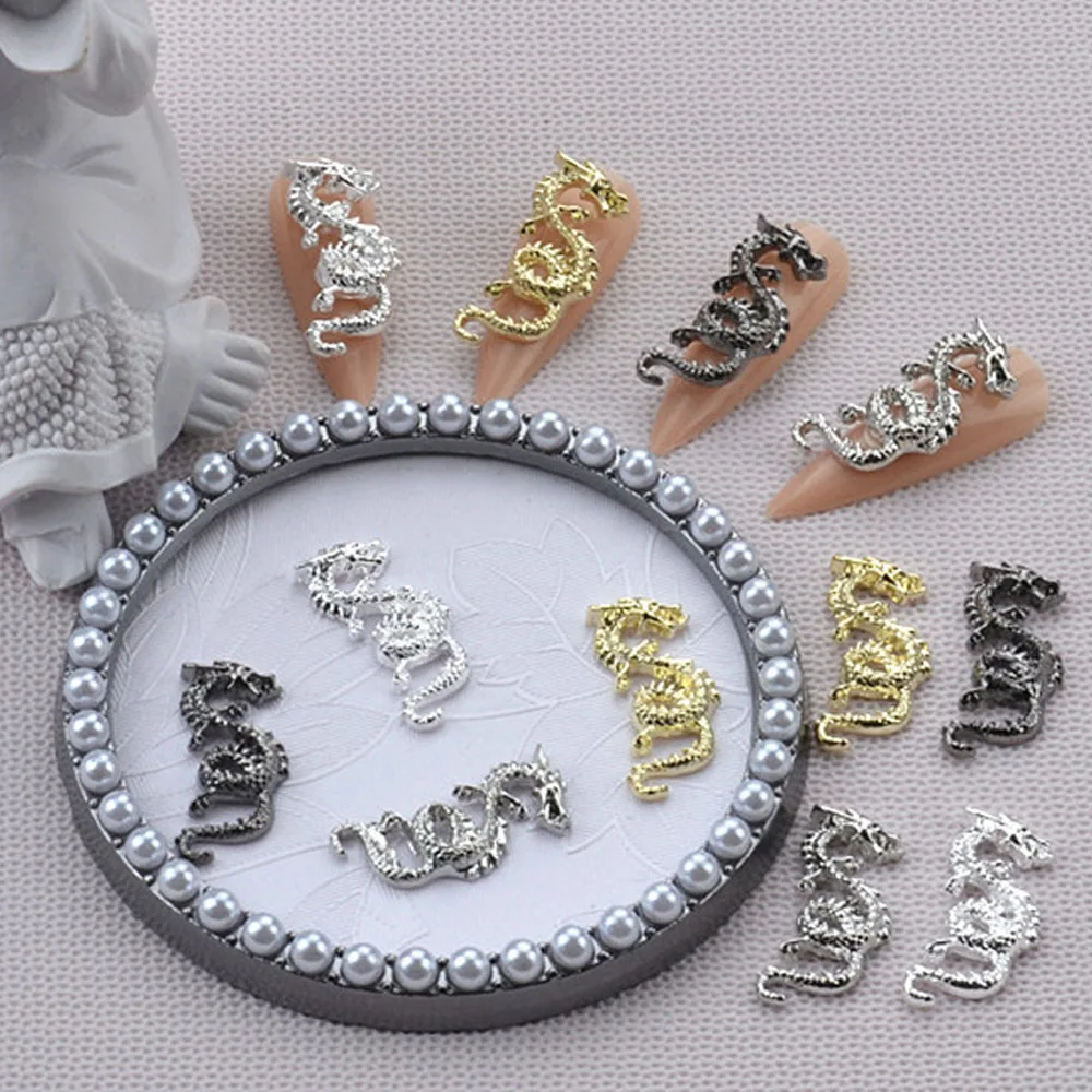 10 Stks/partij 3d Dierenriem Dragon Nail Art Bedels Legering 2023 Luxe Goud Zilver Zwart Luxe Retro Chinese Decoraties Nagelonderdelen Bulk