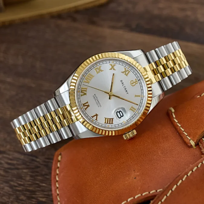 

Baltany Men Automatic Watch Luxury 39mm Mechaical Wristwatch Sapphire Mirror 100M Waterproof Luminous NH35