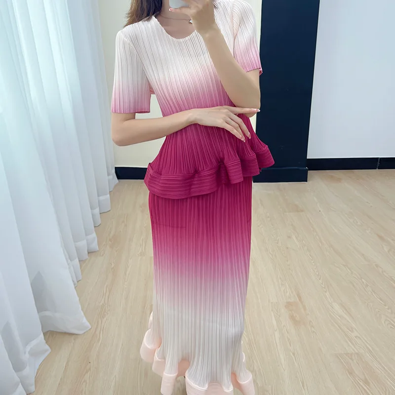 Miyake Temperament Gentle Elegant Comfortable Casual High End Design Sense Set New Round Neck Pleated 2023 Summer