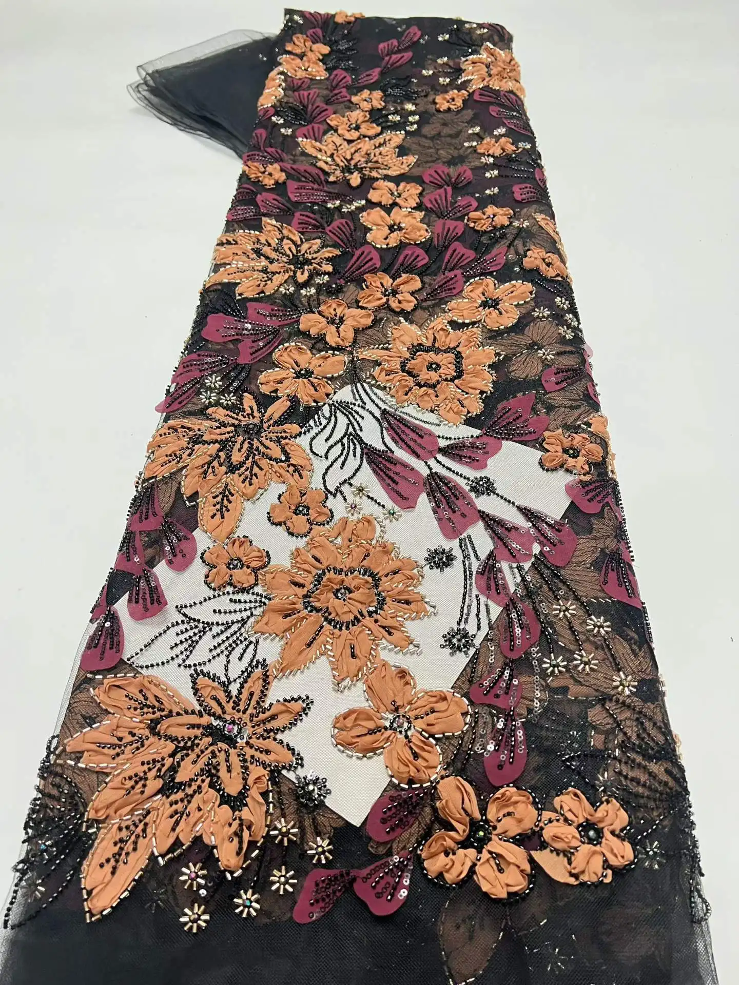 

2026 Best Selling French Crystal Bead Lace High Quality Nigerian Embroidery Sequins African Tulle Lace Fabric For Wedding.