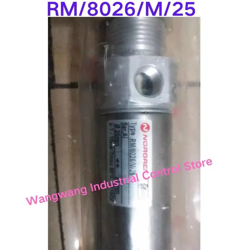 Brand-new  Cylindrical cylinder RM/8026/M/25