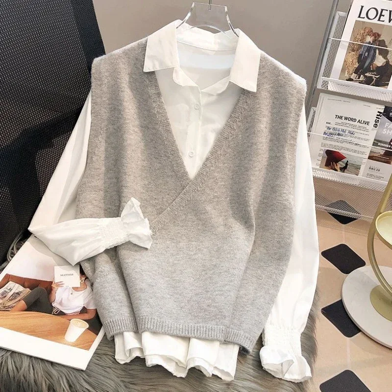 V-neck Grey Knitted Top for Women Vest in Promotion Sale Cold Winter Modern Ladies Sweaters Y2k Vintage Clothing Warm Clothes