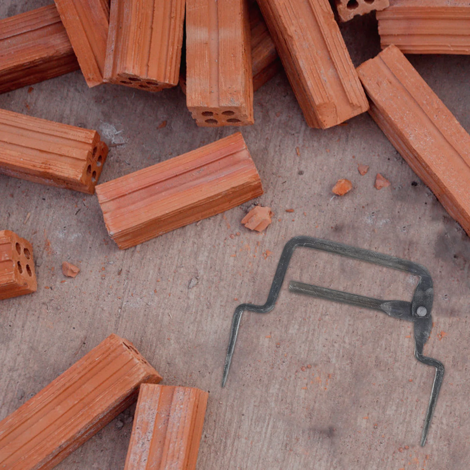 

Brick Tongs Heavy Duty Adjustable Iron Grabber Ergonomic Masonry Tool for Brick Lifting Carrying Durable Construction Tool