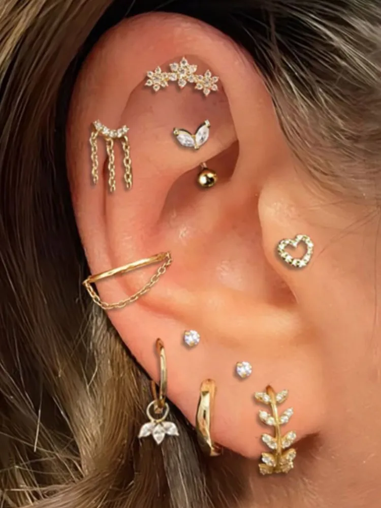 Conch Helix Chain Tassel Piercing Rook Tragus Lobe Flat Heart Flower Crown Ear Cartilage Piercing Biżuteria ze stali nierdzewnej Prezent — zdjęcie 2