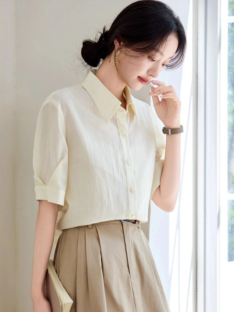 SENTUBILA Lyocell Silk Women's Commuter Shirt 2025 Summer Pleated Lapel Short Sleeve Loose Breathable Top 152C80560