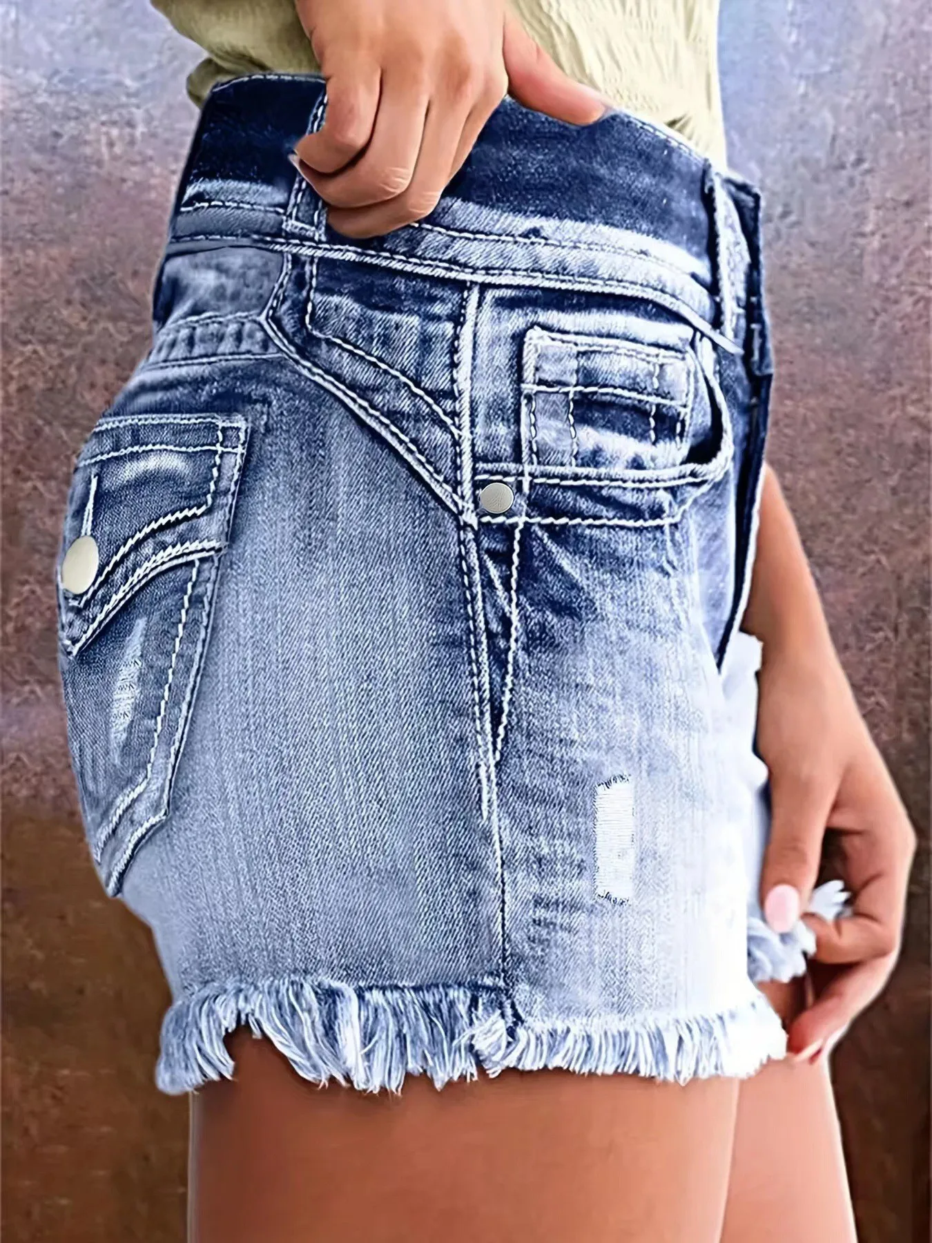 Summer 2026 Women's Fashion High-Elasticity Fringed Denim Shorts Sexy Hole Design Trendy Short Jeans for Ladies