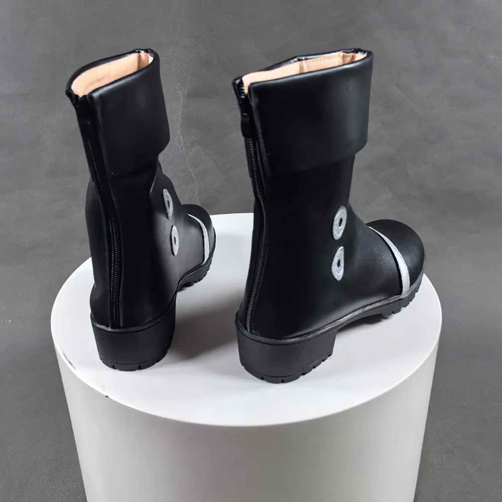 أحذية Portgas D. Ace التأثيرية مصنوعة حسب الطلب بأي حجم