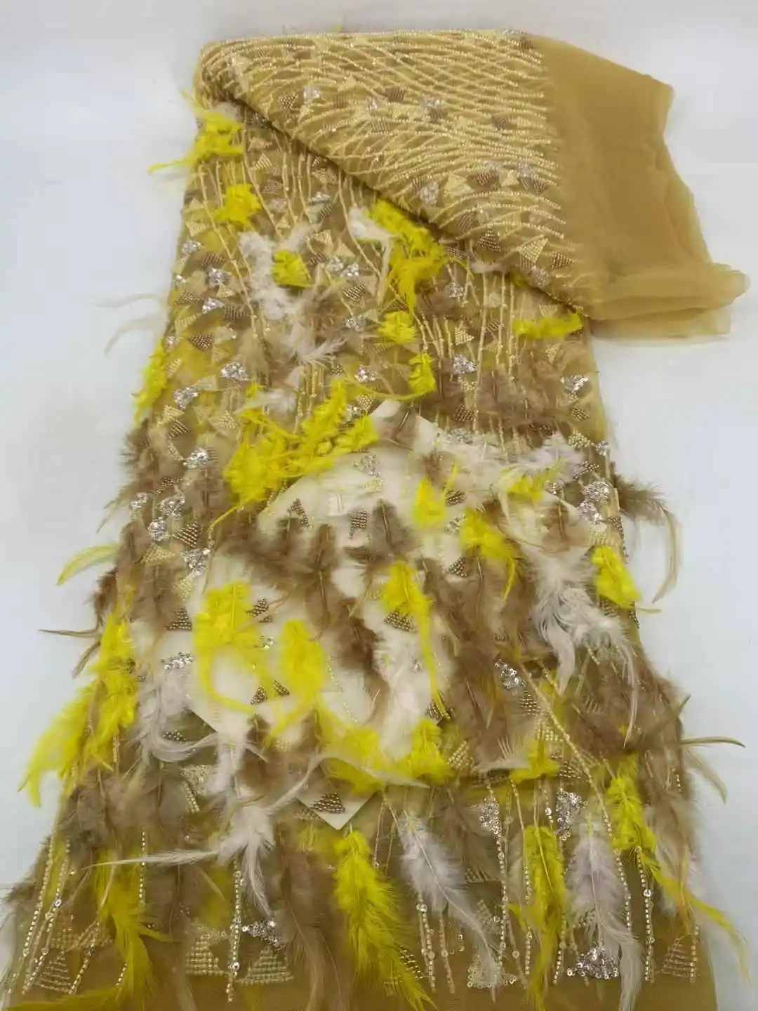 Luxurious 3D Feather Lace Fabric 2025 High Quality African Sequins Embroidery Lace French Beaded Tulle Lace Fabrics For Wedding