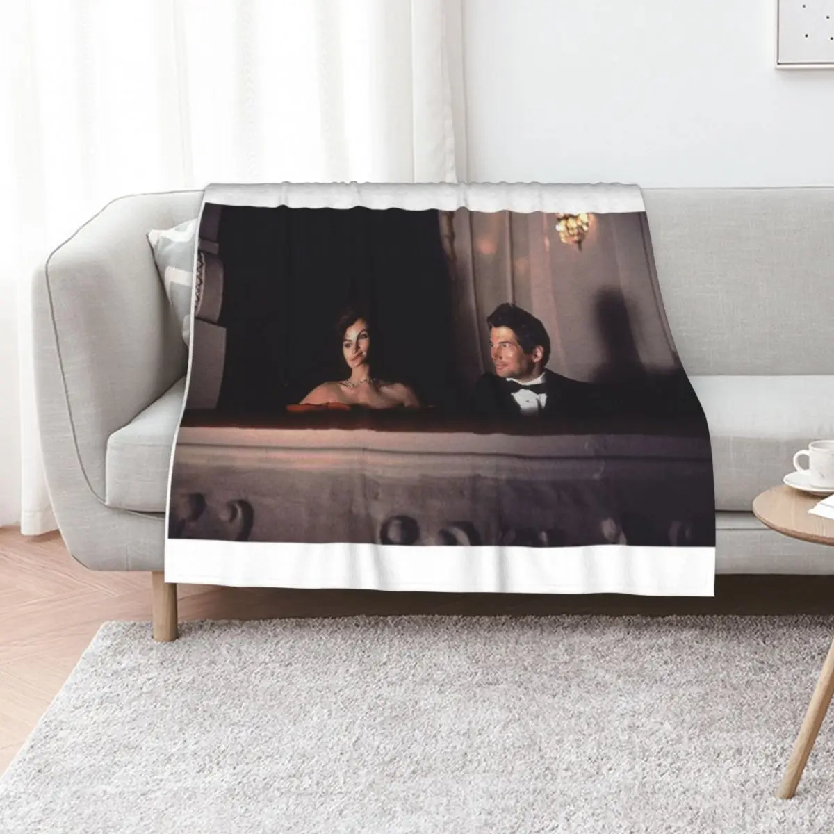 Pretty Woman ScreenCap Throw Blanket Soft Breathable Blanket for Night Sleeping
