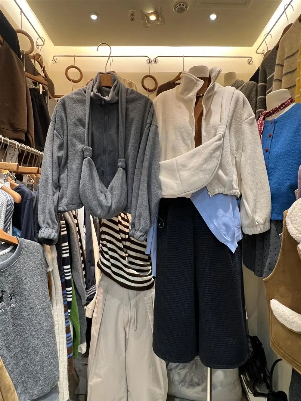 

Куртка на молнии в американском ретро-стиле, универсальная, молодежная, с воротником-стойкой, из флиса, легкая, осенне-зимняя, новая модель