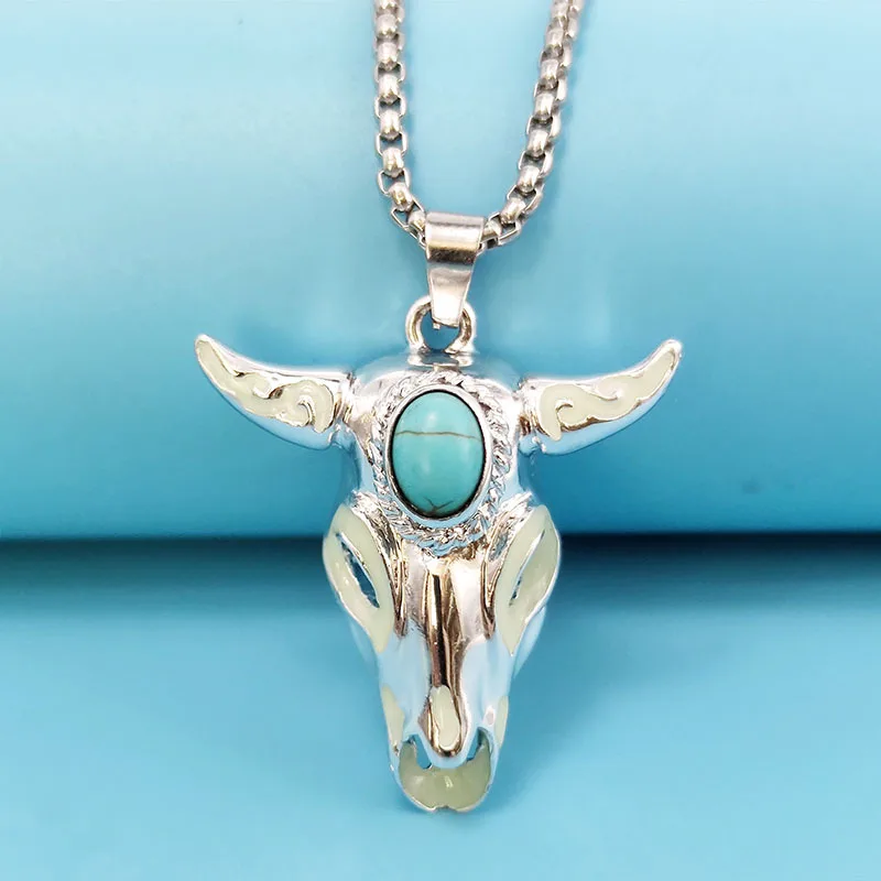 Night Luminous Skull Bull Head Necklace Men Jewelry Stainless steel chain Glow In The Dark Punk Skeleton Necklace For Women