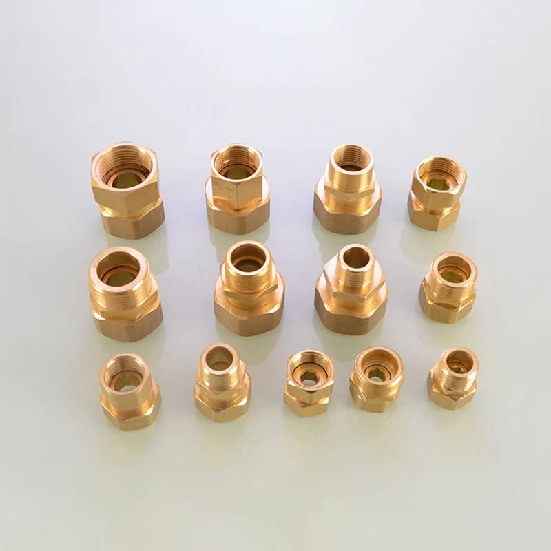1ชิ้น1/2 "3/4" 1 "ตัวเชื่อมต่อทองเหลืองชายหญิงข้อต่อท่อเท่ากัน