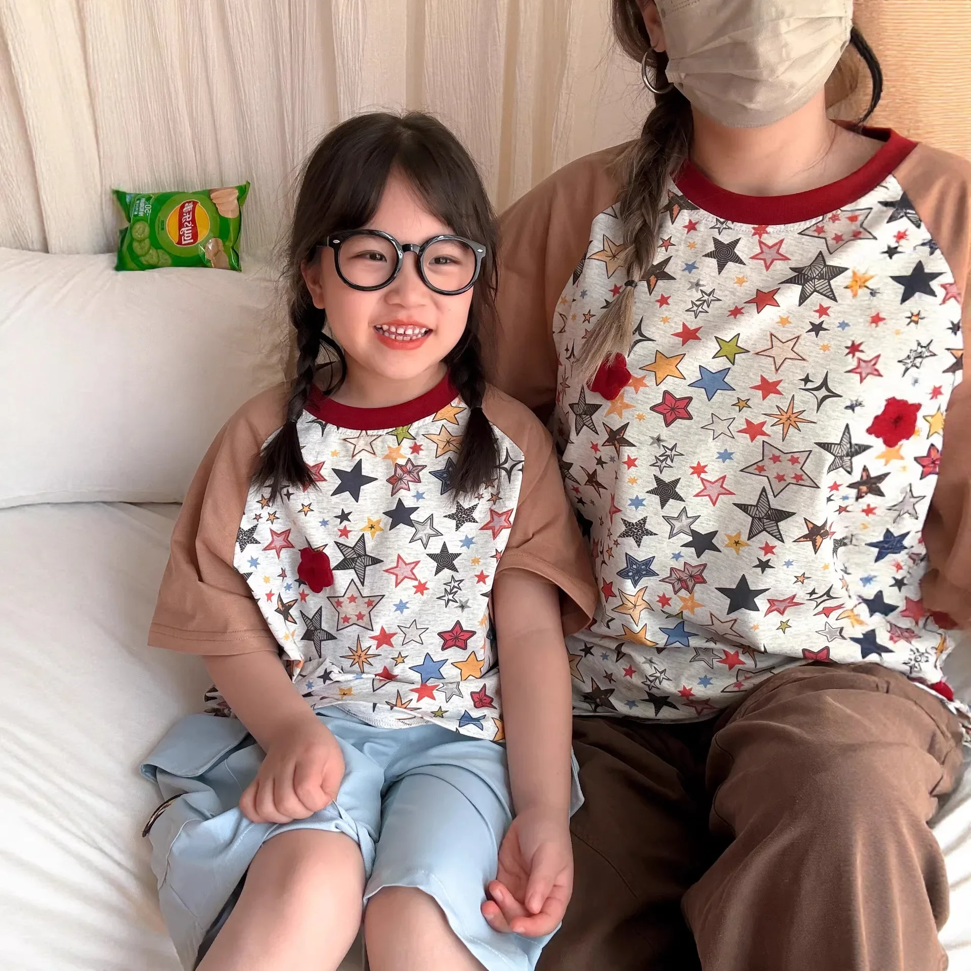 2026 Summer Mommy and Me Matching Star Print Raglan Tee Family Outfit Casual Short Sleeve Top for Mom Dad Daughter Son