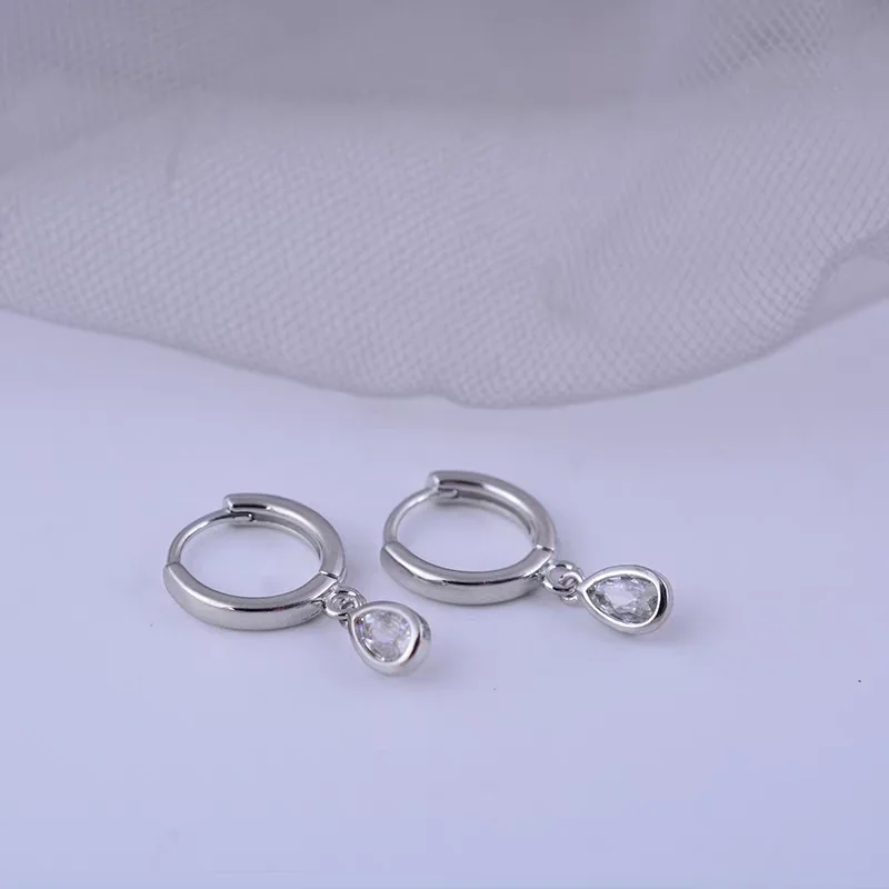 

Серьги из чистого серебра 925, элегантные и простые женские подвески для ушей, новый модный дизайн, аксессуары для ушей, рынок меньшинств