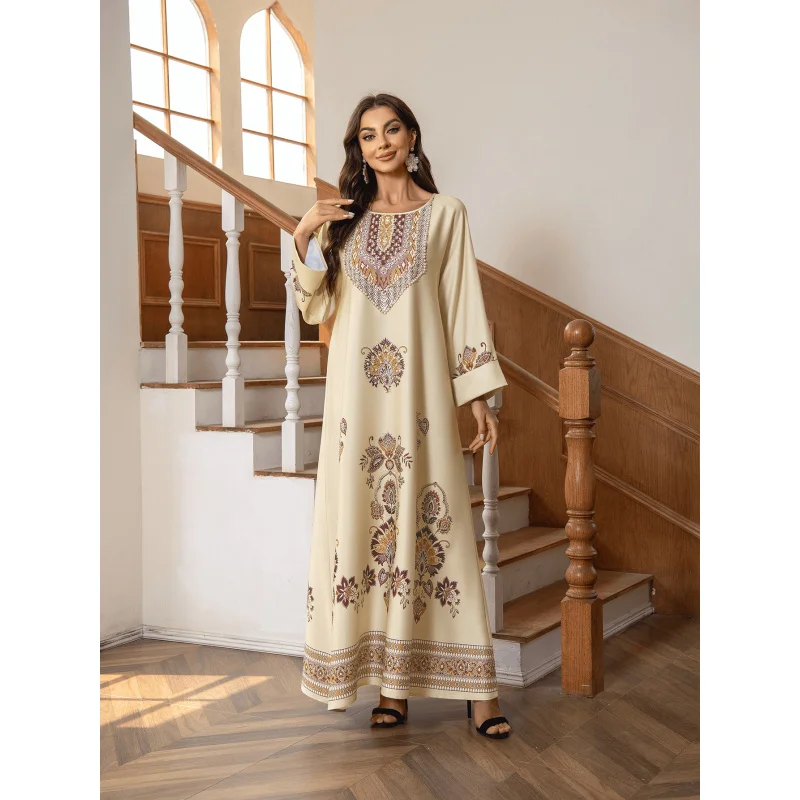 

2025 Middle East Muslim round Neck Printed Rhinestones Beaded Loose A Line Long Robe Dress W001