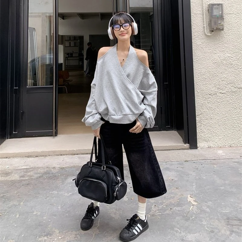 Deeptown Casual Off Shoulder Sweatshirts Women Sexy Korean Style Loose Pullovers Harajuku Y2k Fashion Long Sleeve Sweatshirts