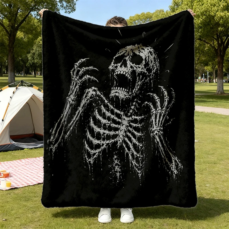 Halloween Skeleton Warm Blanket, Creepy Melting Skull Soft Blanket, Vintage Horror Graphic Comfy