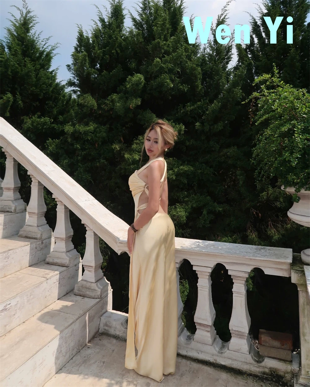 Robes de soirée en Satin Champagne délicates personnalisées, robe de bal sans bretelles de haute qualité, taille personnalisée