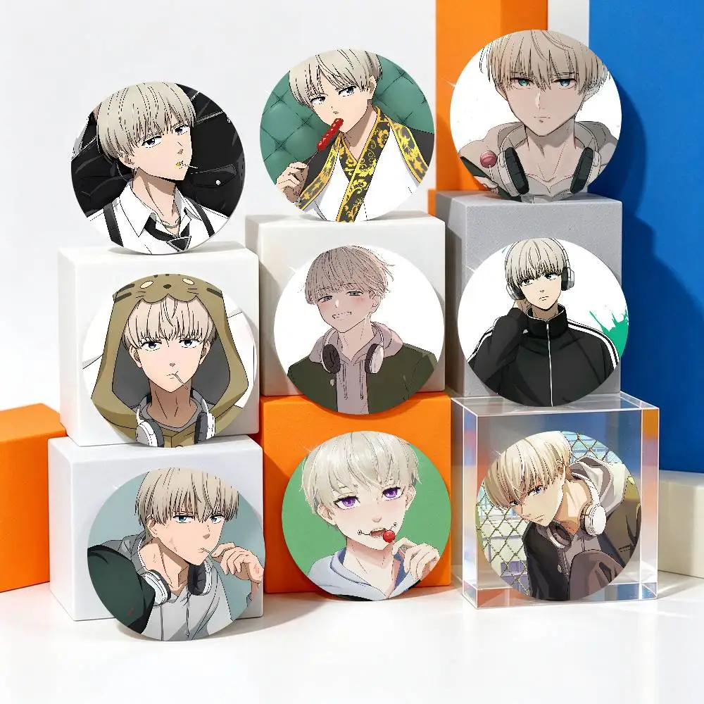 Kaji Ren Hot Blooded Anime W-Wind Breaker Pins Brooch Cartoon Badge For Friend Backpack Clothes Collect Accessories Jewelry Gif