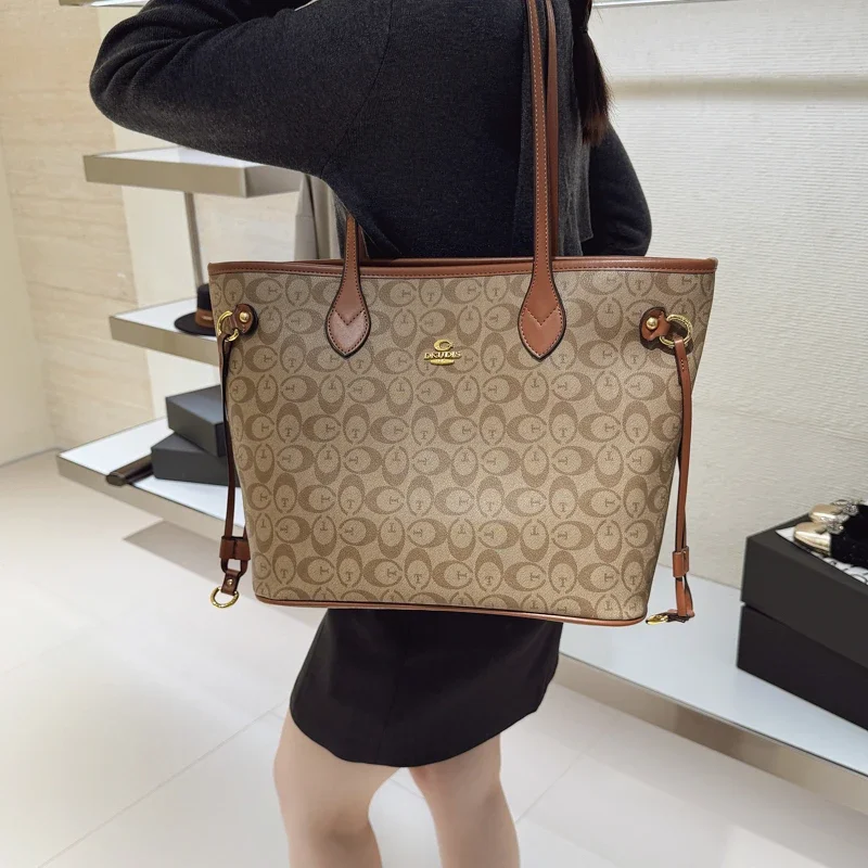 

Diaper Bag Fashionable Textured Crossbody Bag Elegant Leather Designer Tote For Women Stylish Vintage Handbag Purse