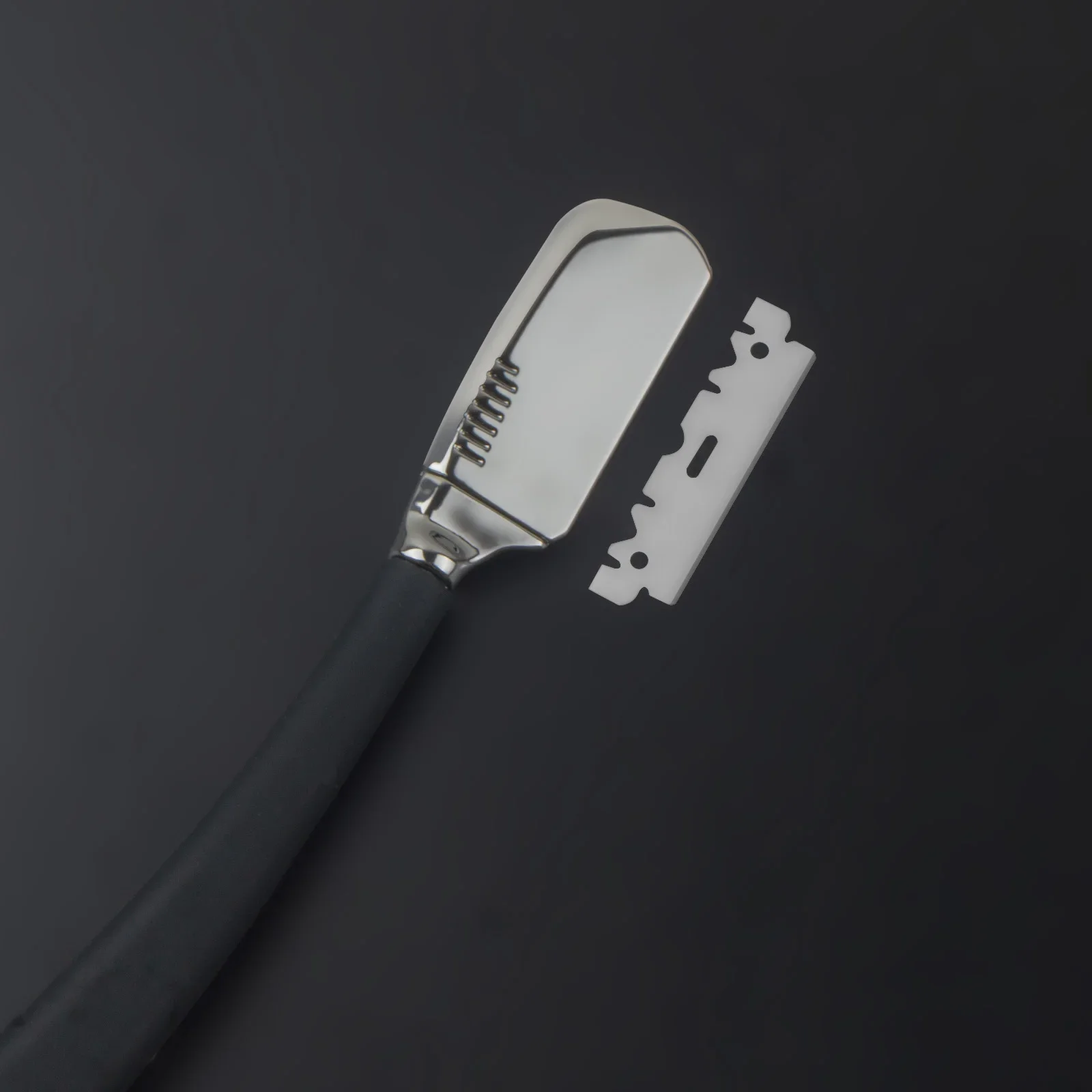 اللحية حافة مستقيمة الحلاقة الحلاقة الرجال أدوات إزالة الشعر للطي سبائك الزنك السلامة الفولاذ المقاوم للصدأ ماكينة حلاقة حامل السكاكين Barbeador