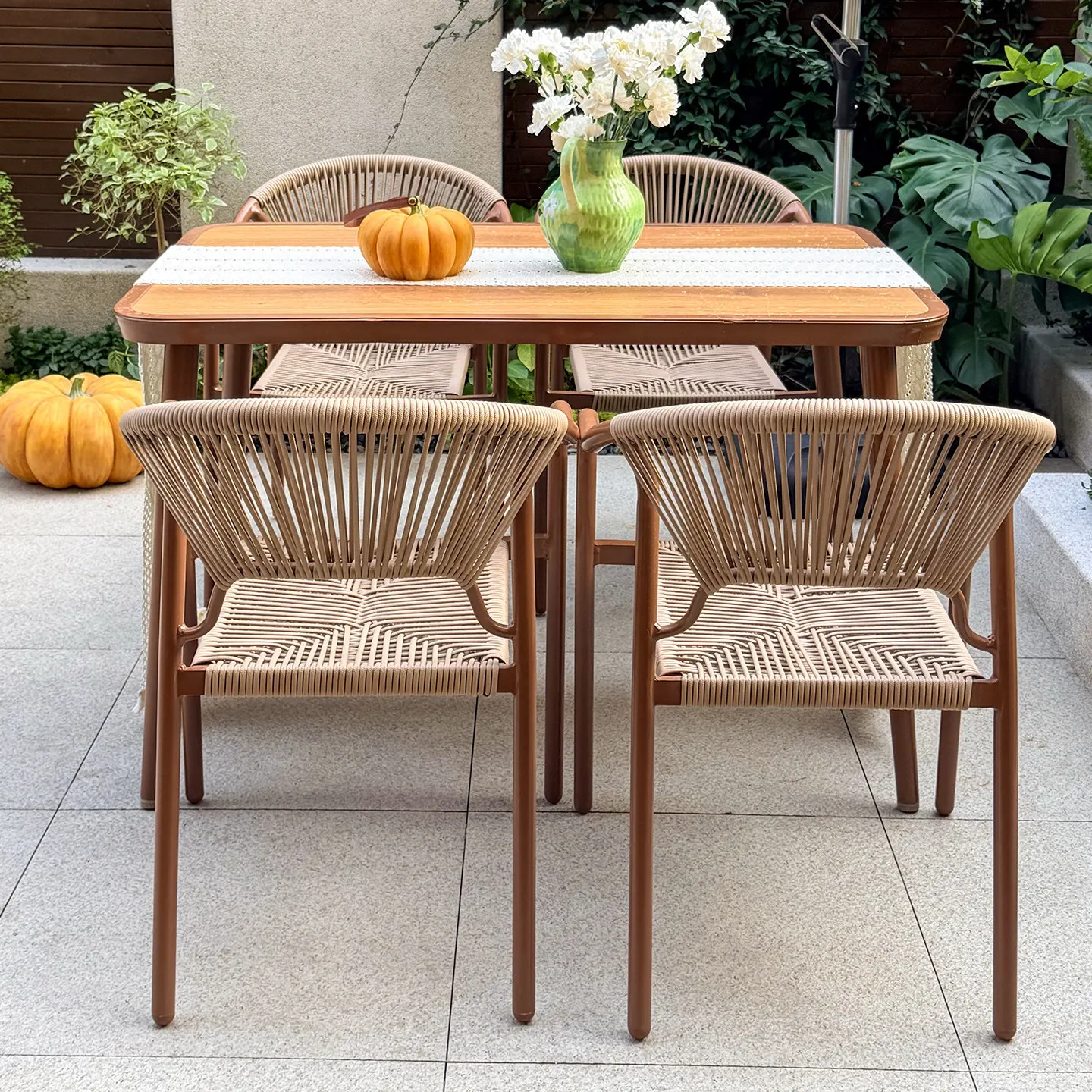 Household tables and chairs Outdoor courtyard tables and chairs Zinc alloy waterproof villa terrace anticorrosive wood balcony t